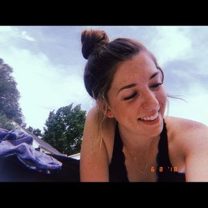 Meet your Posher, Maddie